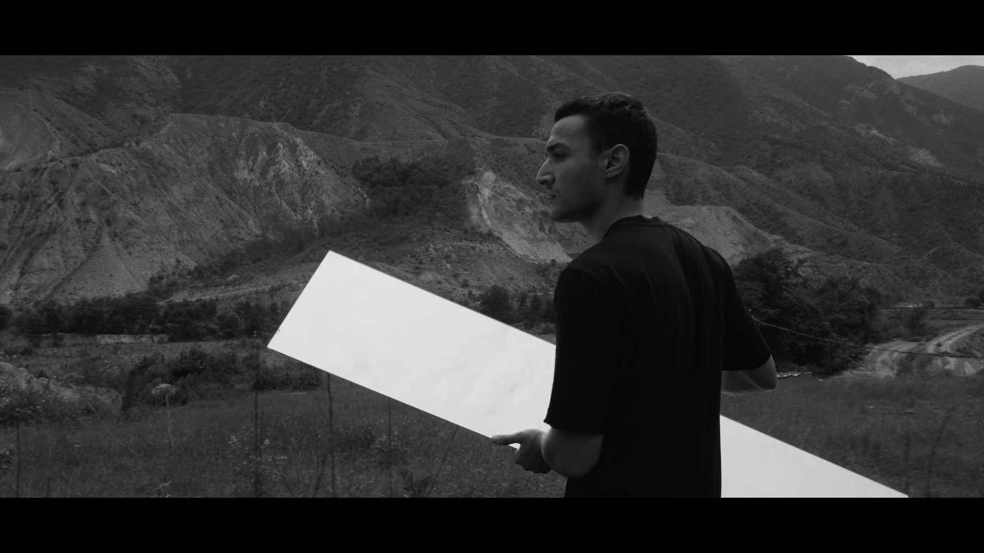 Film still from Faramarzi’s work.